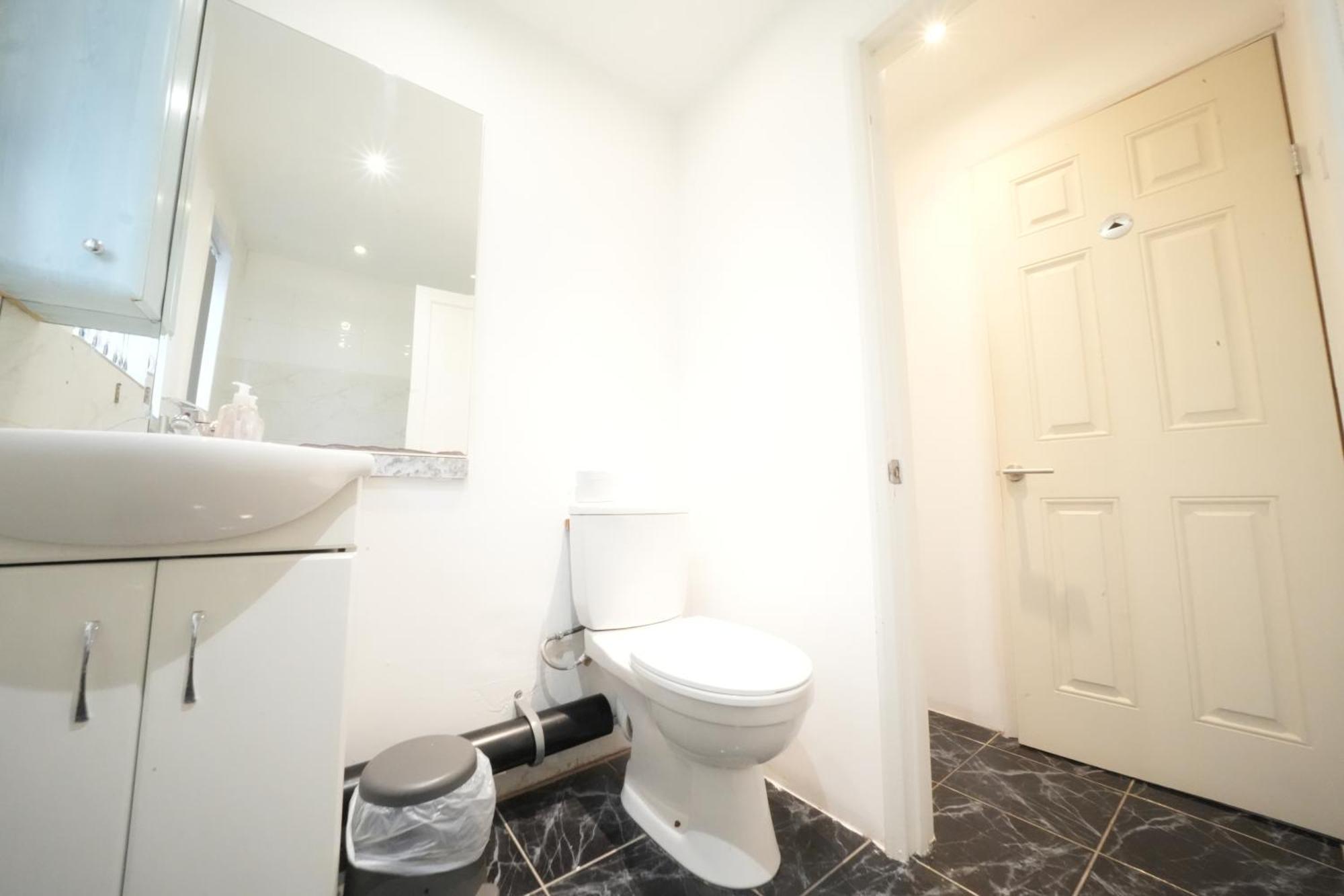 Airport Comfy Stay Harmondsworth Εξωτερικό φωτογραφία